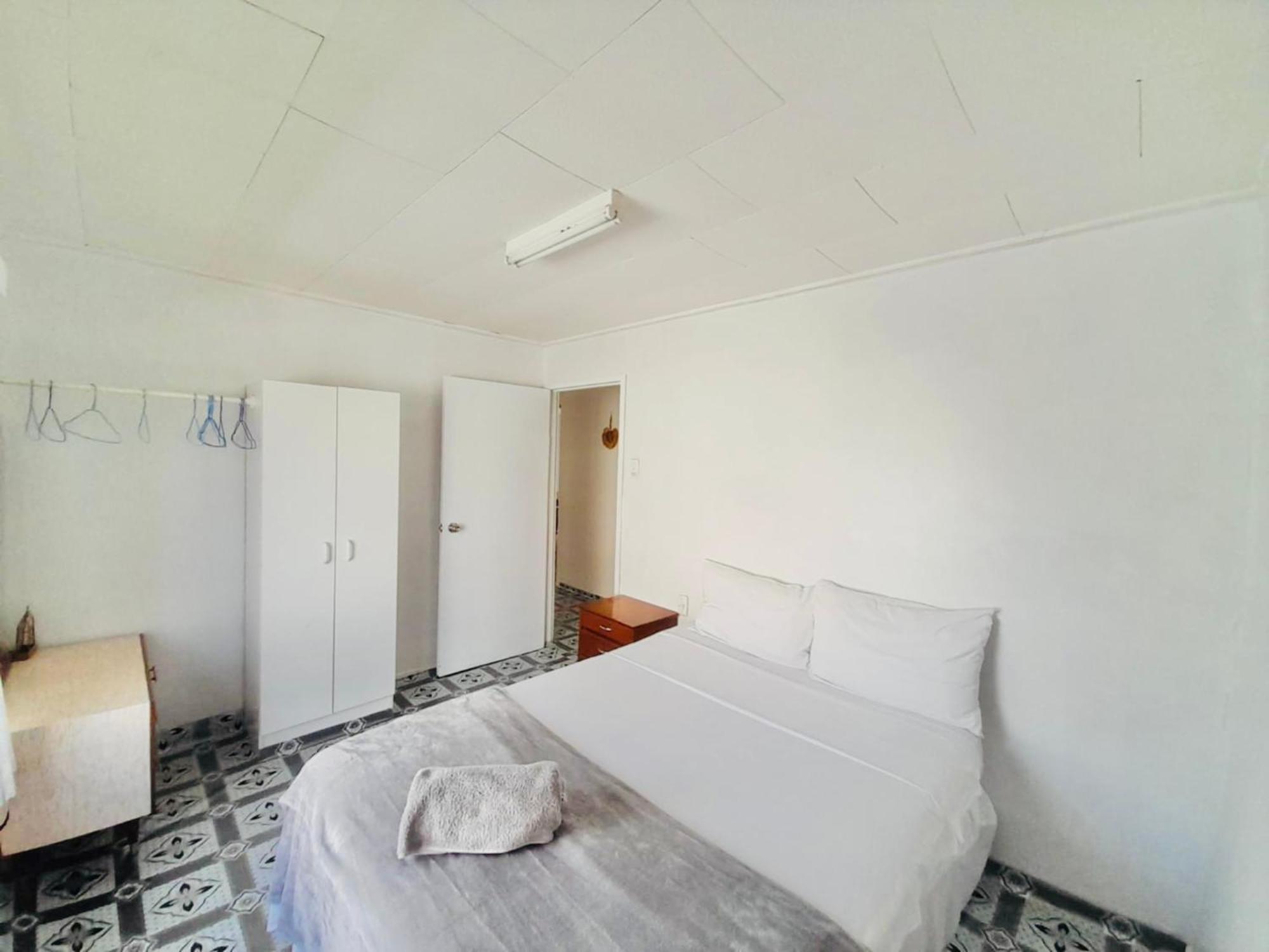 Ocean Cottage Private Double Twin Room In Nuku'Alofa Townb Exterior foto